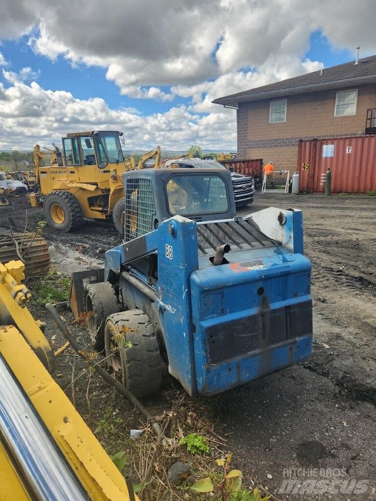 Bobcat 863 Ładowarki burtowe