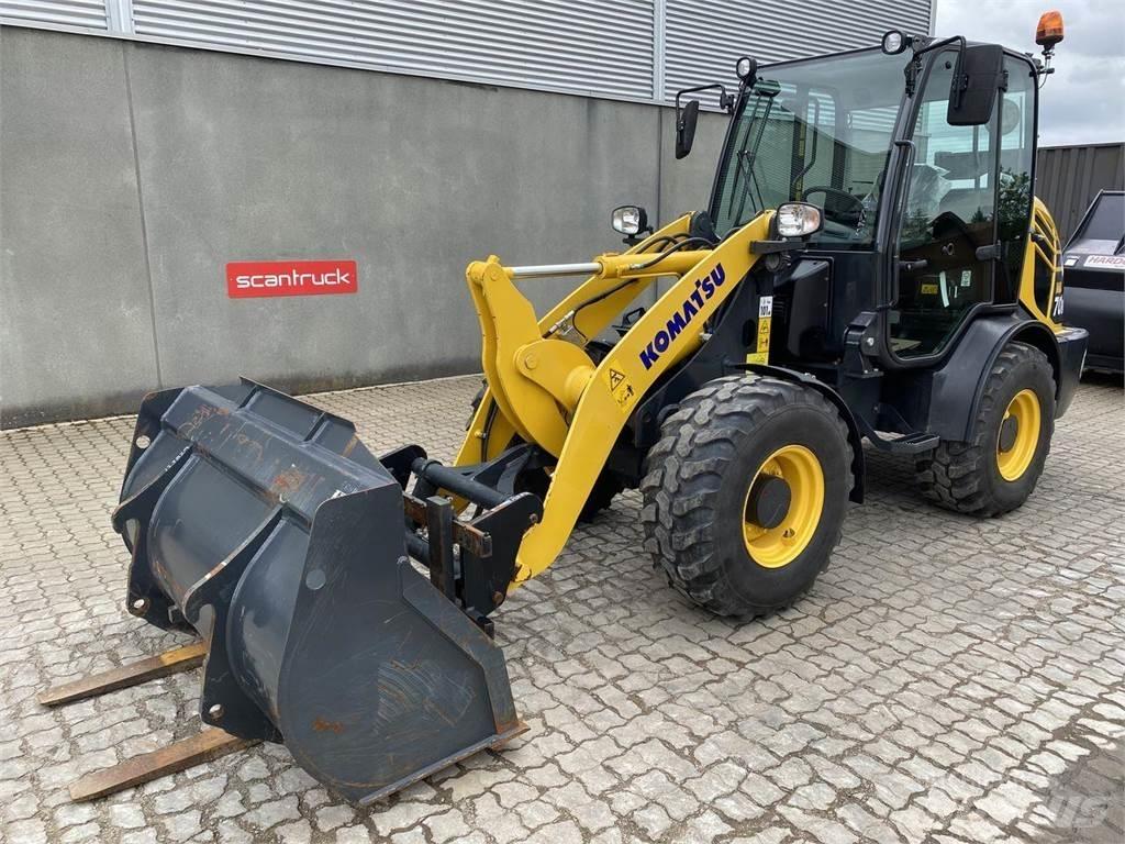 Komatsu WA70M-8EO Ładowarki wielofunkcyjne