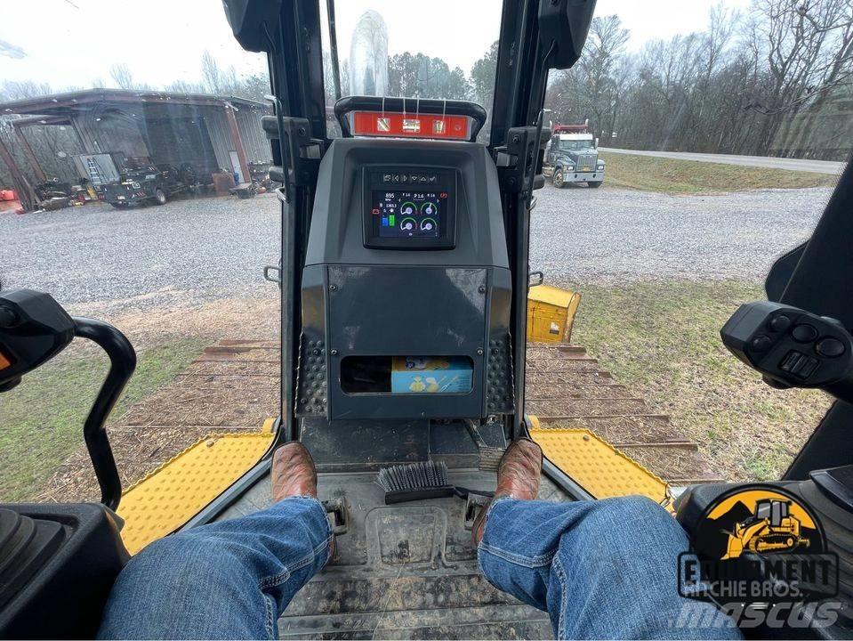 John Deere 750L Spycharki gąsienicowe