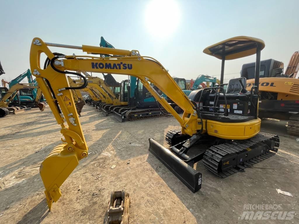 Komatsu PC 35 Minikoparki