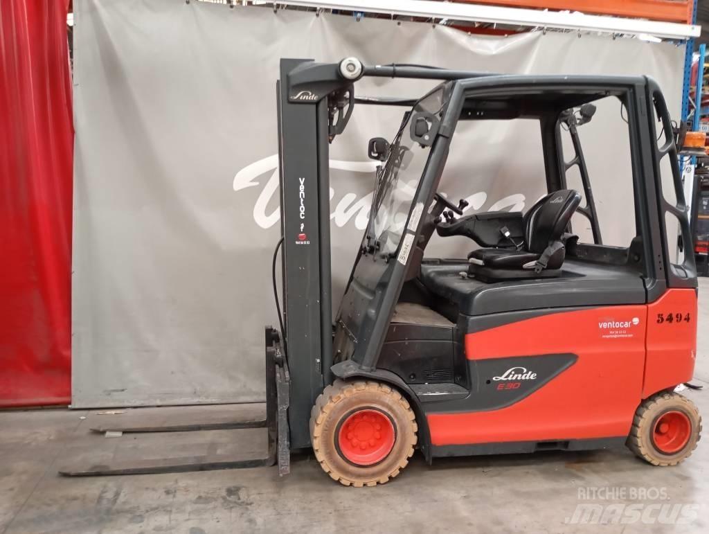 Linde E 30 Wózki elektryczne