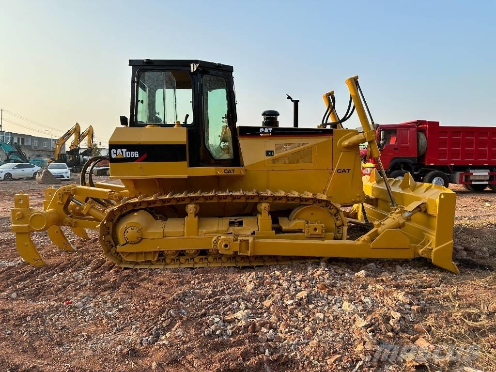 CAT D6G Spycharki gąsienicowe