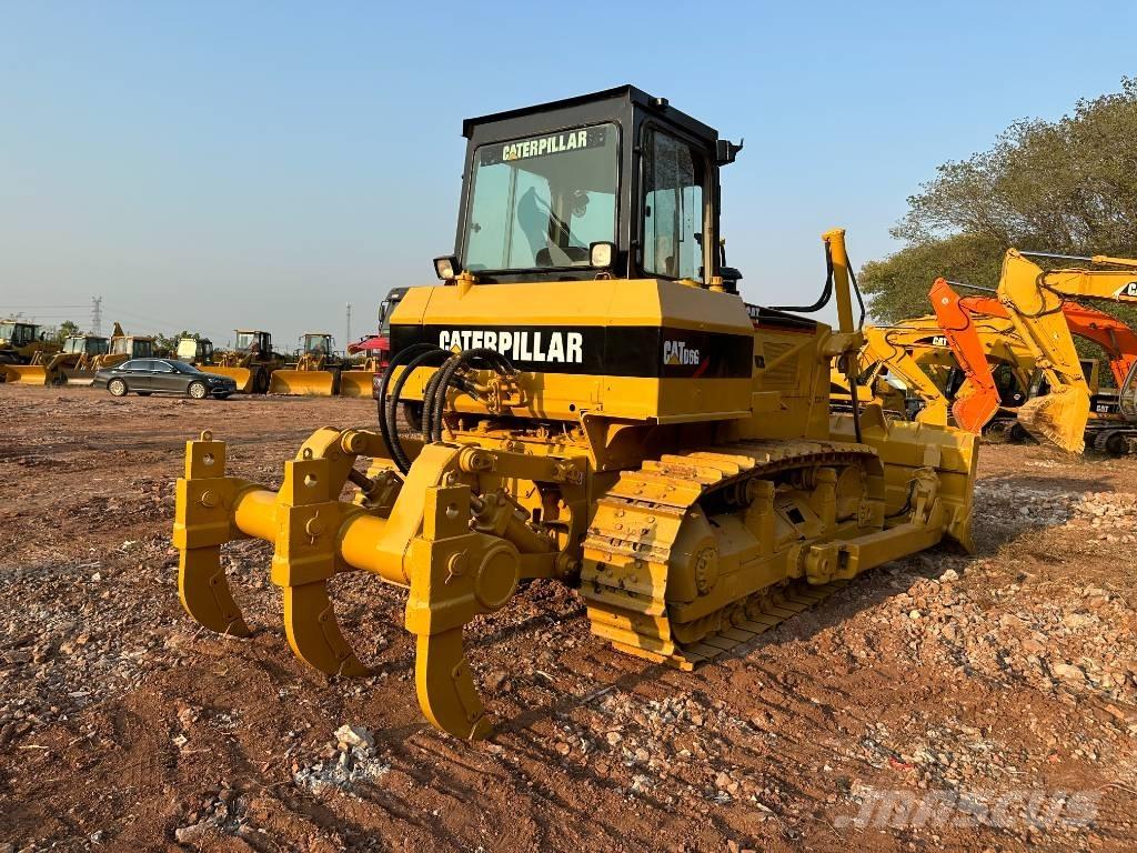 CAT D6G Spycharki gąsienicowe