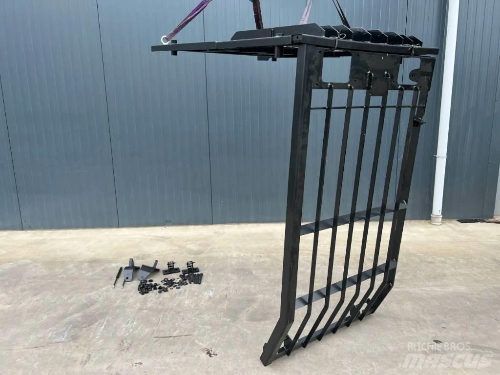 CAT 325D Guard Kabiny i wnętrze
