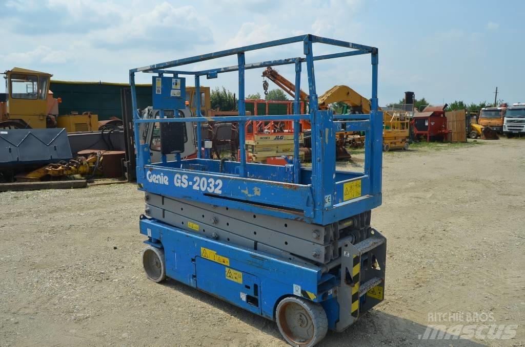 Genie GS 2032 Podnośniki nożycowe