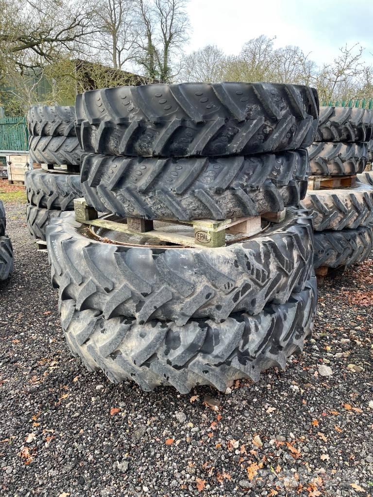 Mitas SET OF WHEELS Opony, koła i felgi