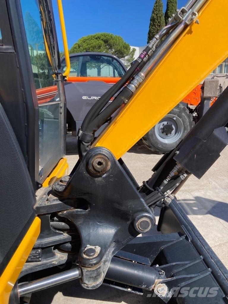JCB 50 Z-2 Koparki gąsienicowe