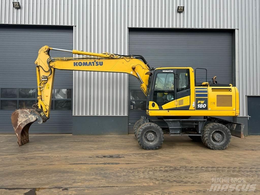 Komatsu PW180-11 Koparki kołowe