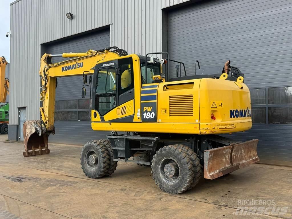 Komatsu PW180-11 Koparki kołowe