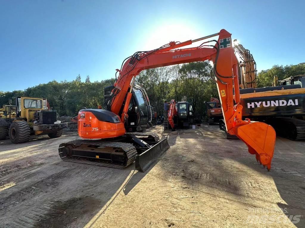 Hitachi ZX 75 Koparki gąsienicowe