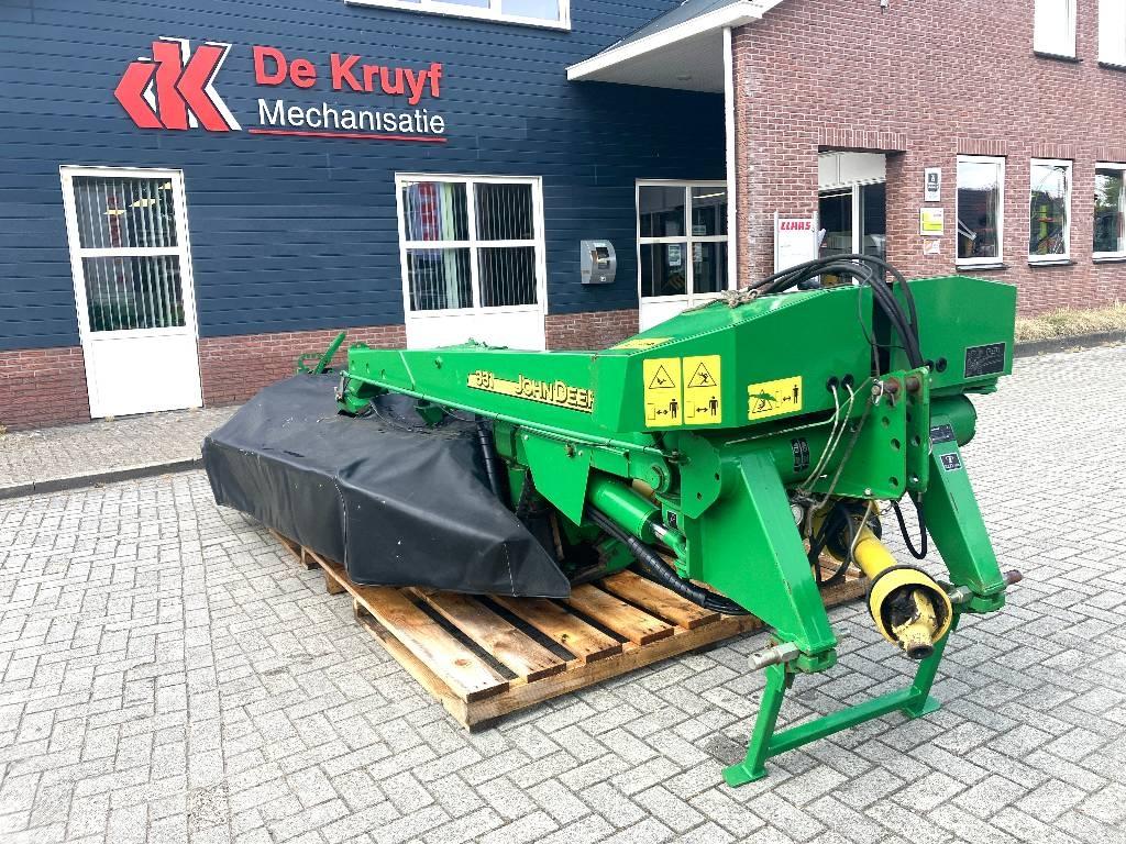 John Deere CC0331 Kosiarki