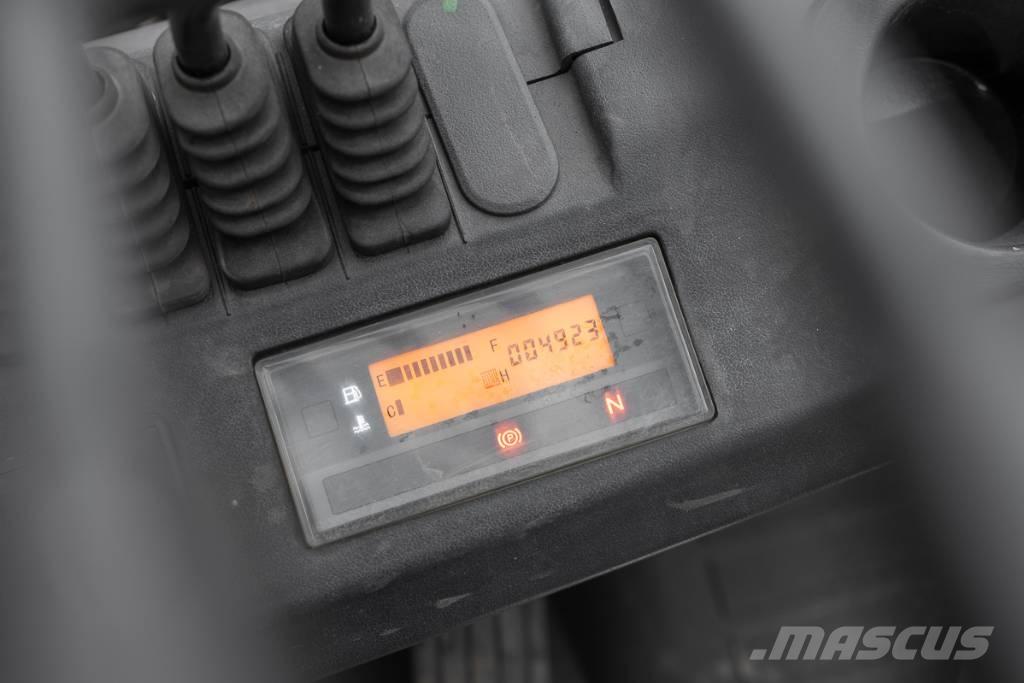 Manitou MI 30 D Wózki Diesla