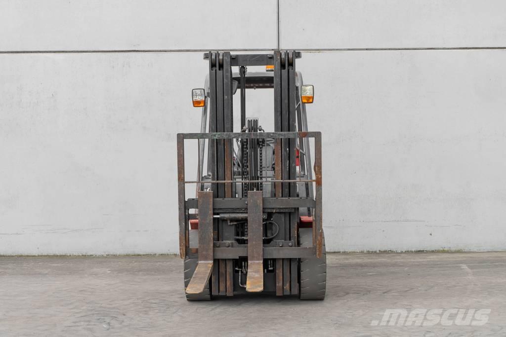 Manitou MI 30 D Wózki Diesla