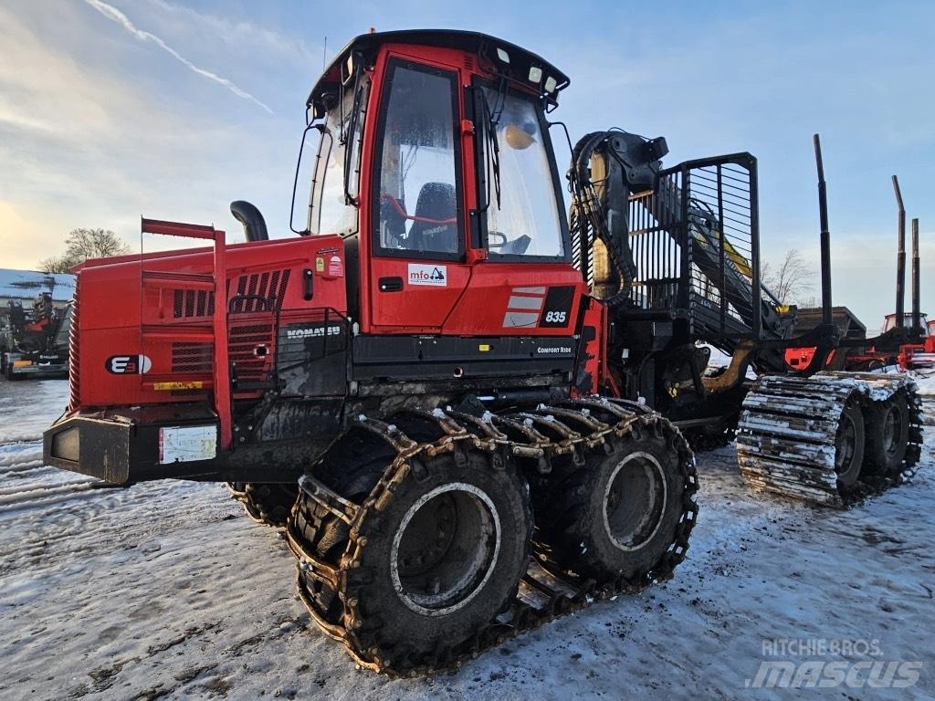 Komatsu 835 Forwardery