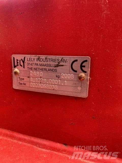 Lely 320 FC-900 MC Kosiarki ze wstępną obróbka paszy
