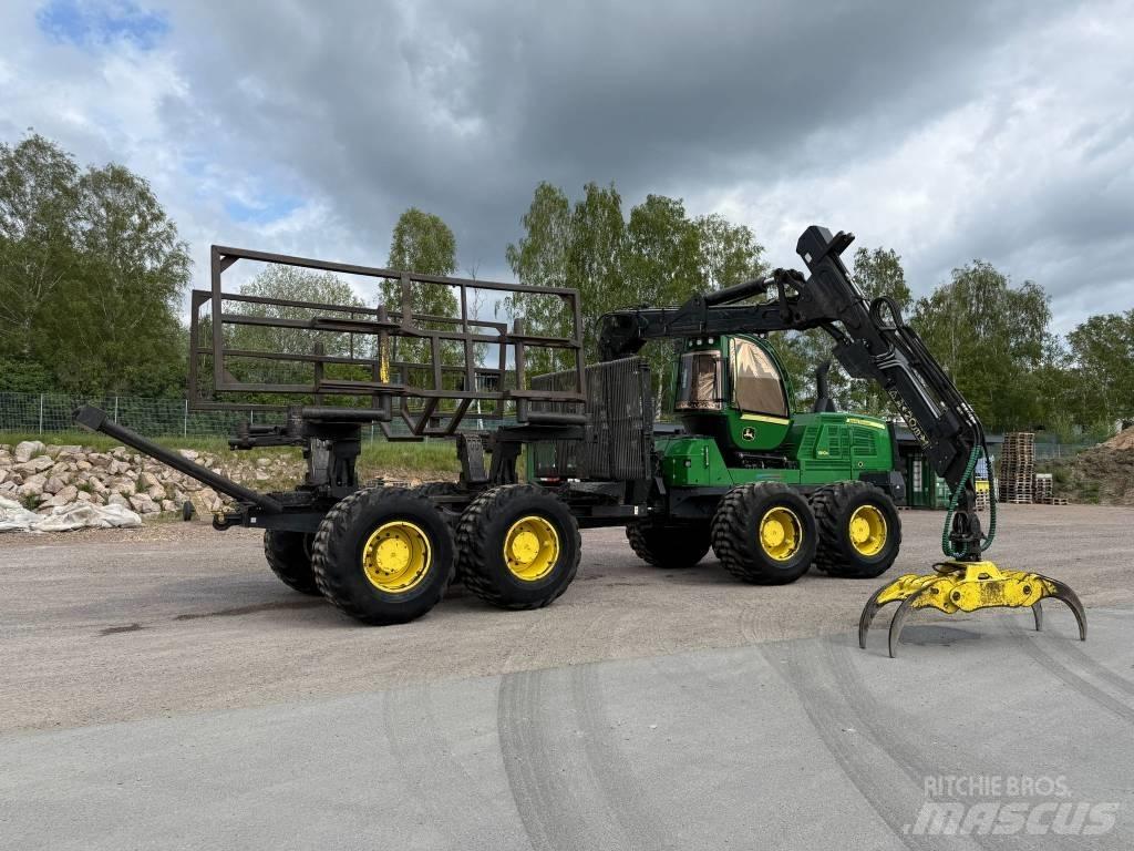 John Deere 1910G Forwardery