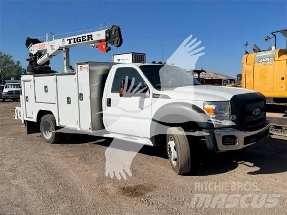 Ford F550 Maszyny budowlane - Inne