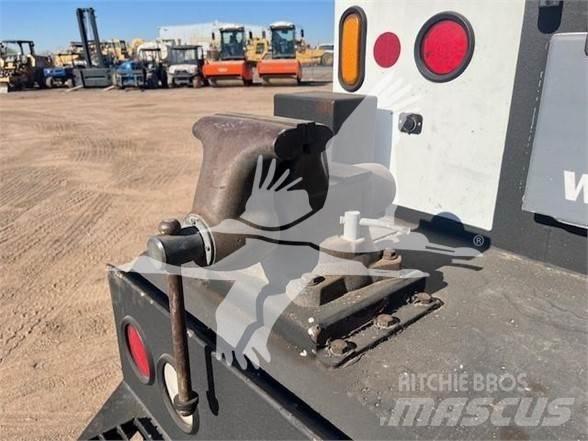 Ford F550 Maszyny budowlane - Inne
