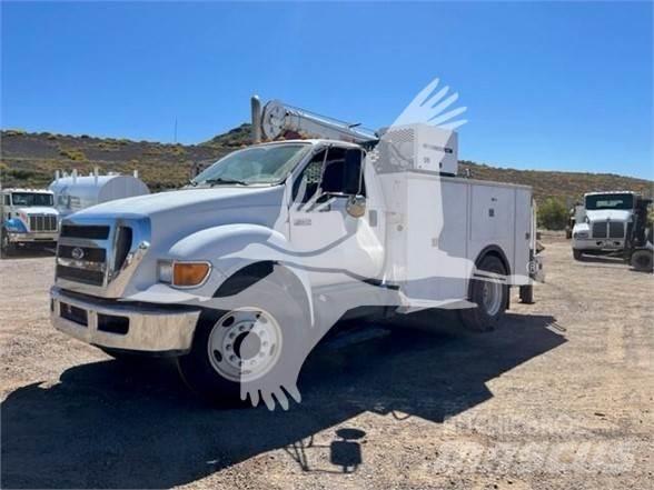 Ford F750 Maszyny budowlane - Inne