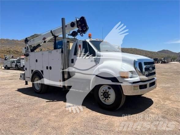 Ford F750 Maszyny budowlane - Inne