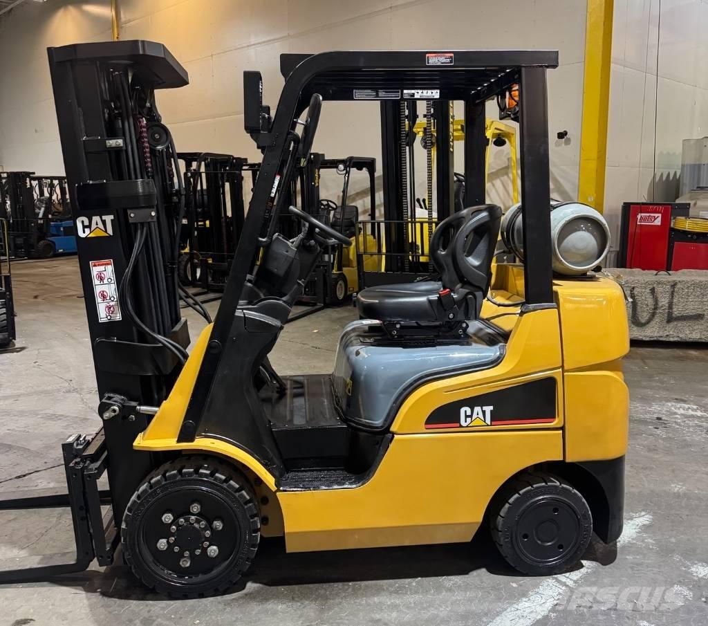 CAT FGC25N Wózki widłowe inne