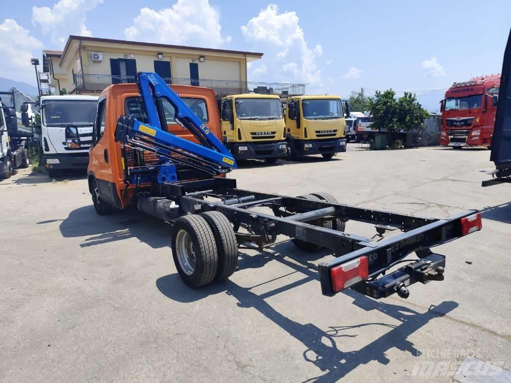 Iveco Daily 35-140 Żurawie samochodowe
