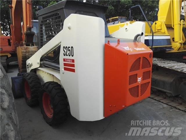 Bobcat S 250 Ładowarki burtowe