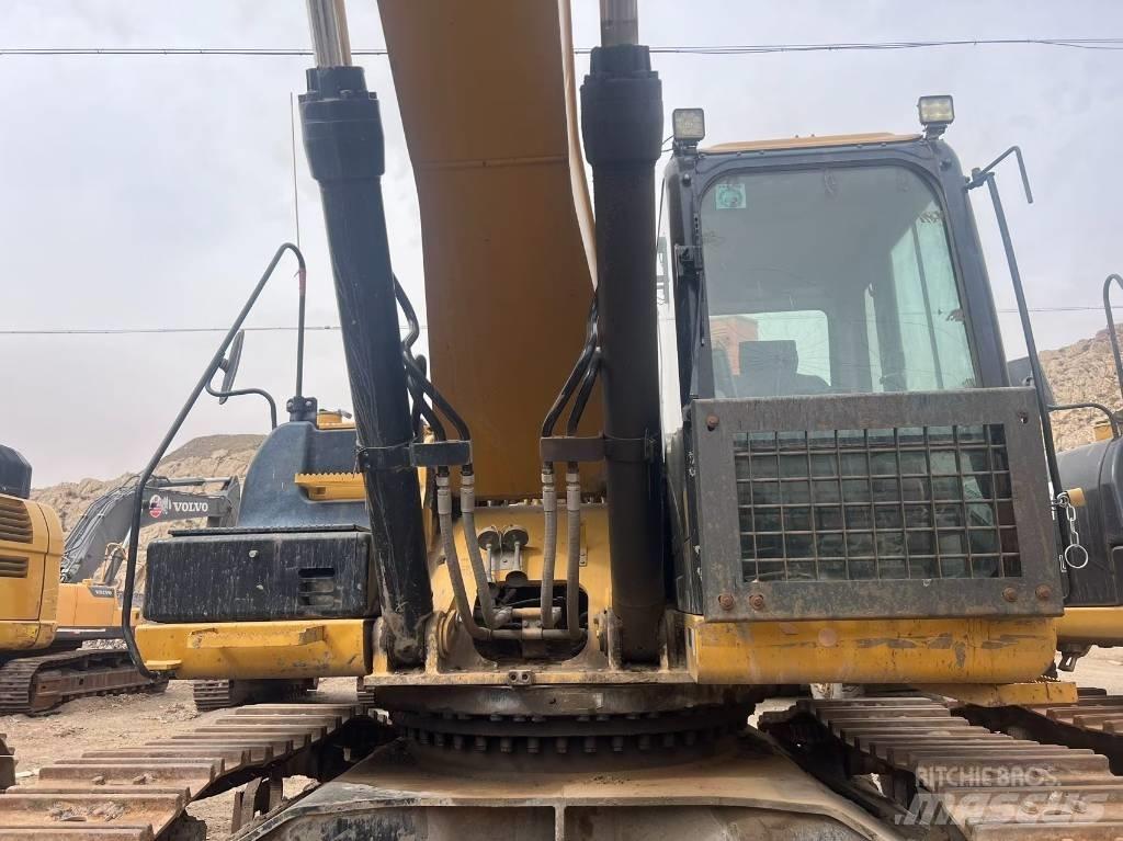 CAT 340 Koparki gąsienicowe