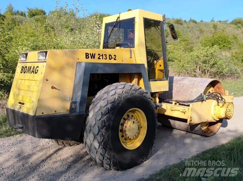 Bomag BW 213 Walce jednobębnowe
