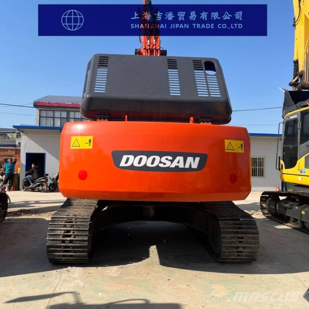 Doosan DX 300 Koparki gąsienicowe