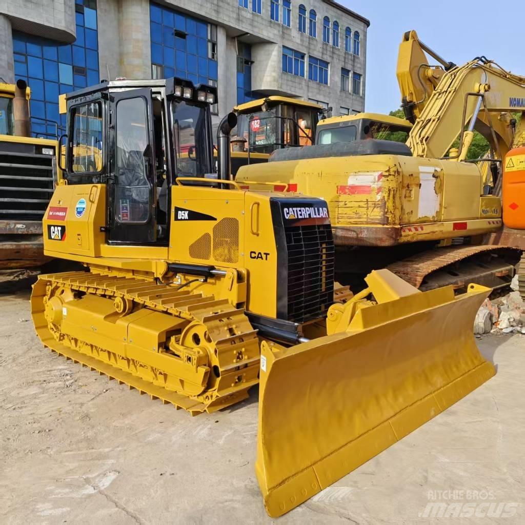 CAT D 5 K Spycharki gąsienicowe