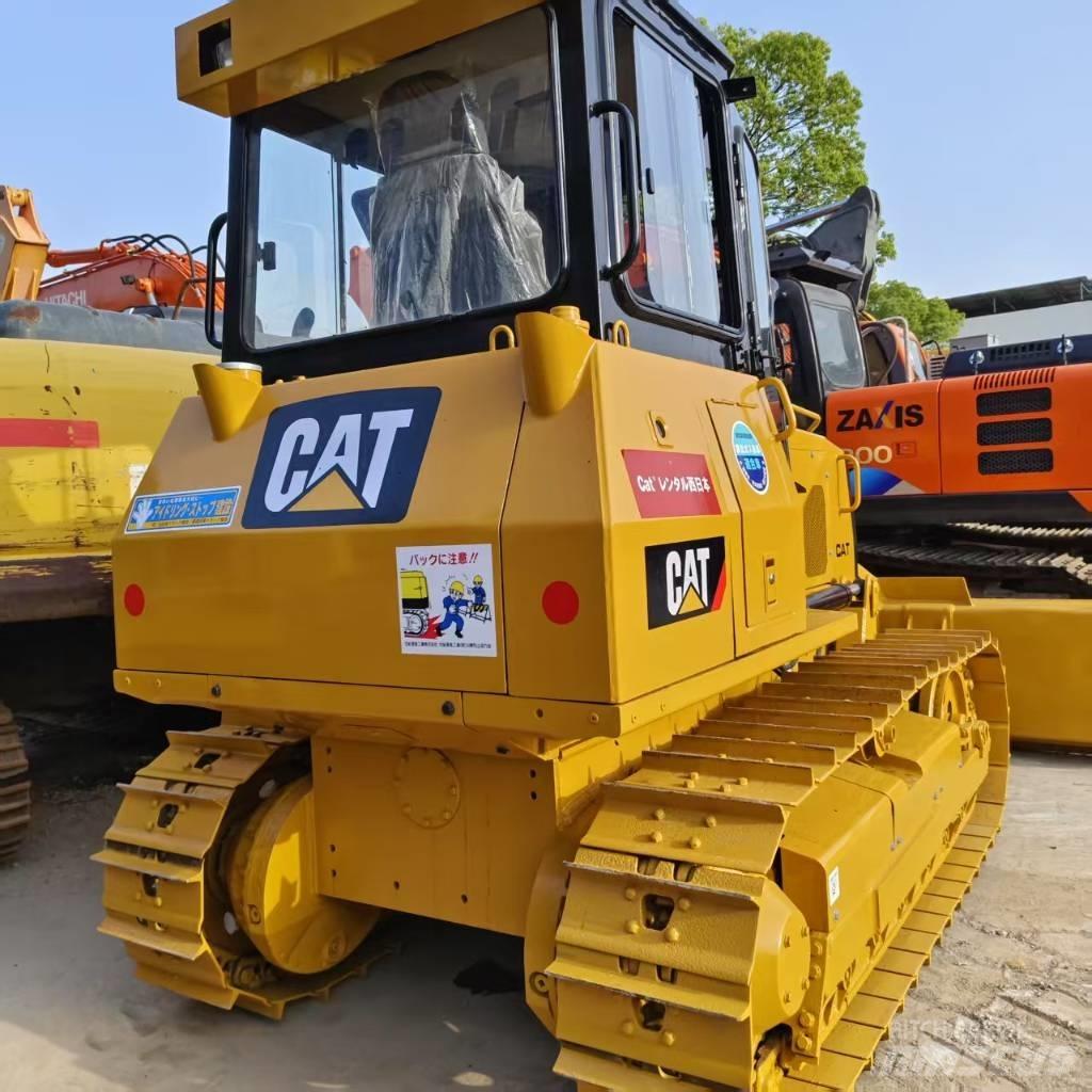 CAT D 5 K Spycharki gąsienicowe
