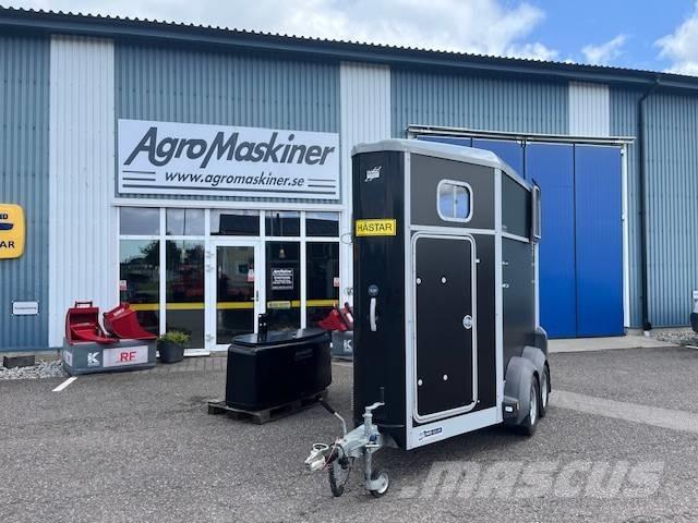 Ifor Williams HB403 Naczepy do transportu zwierząt