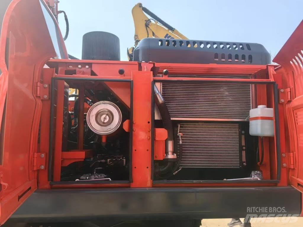 Doosan DX225LC-9C Koparki gąsienicowe