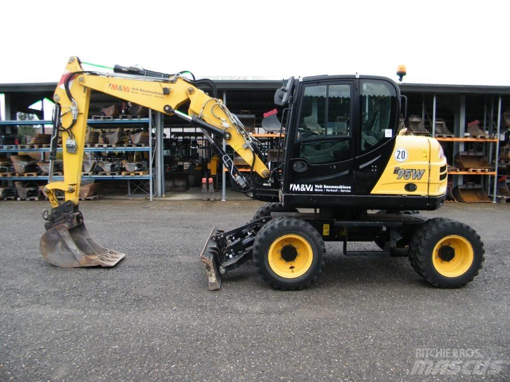 Yanmar B95W Koparki kołowe