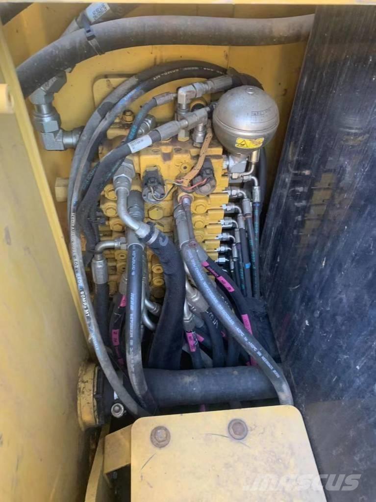 CAT 305.5e2 Koparki gąsienicowe