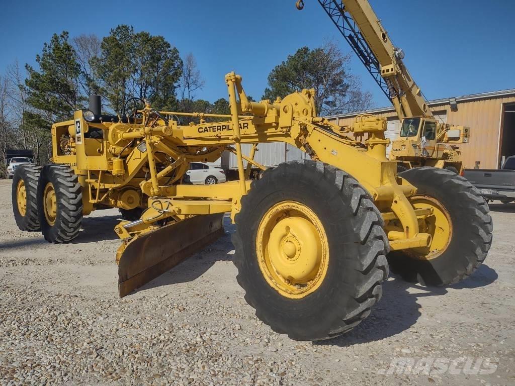 CAT 120 Równiarki