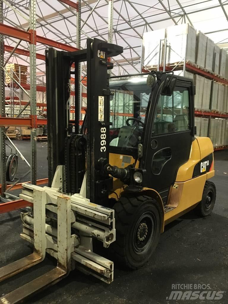 CAT DP 50 N Wózki Diesla