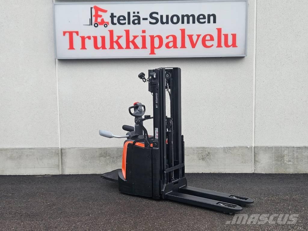 Toyota SPE120 L Samojezdne maszyny do załadunku