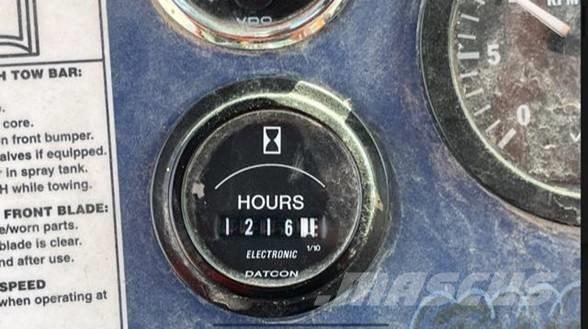 Broce KR 350 Zamiatarki - Zgarniarki - Odśnieżarki