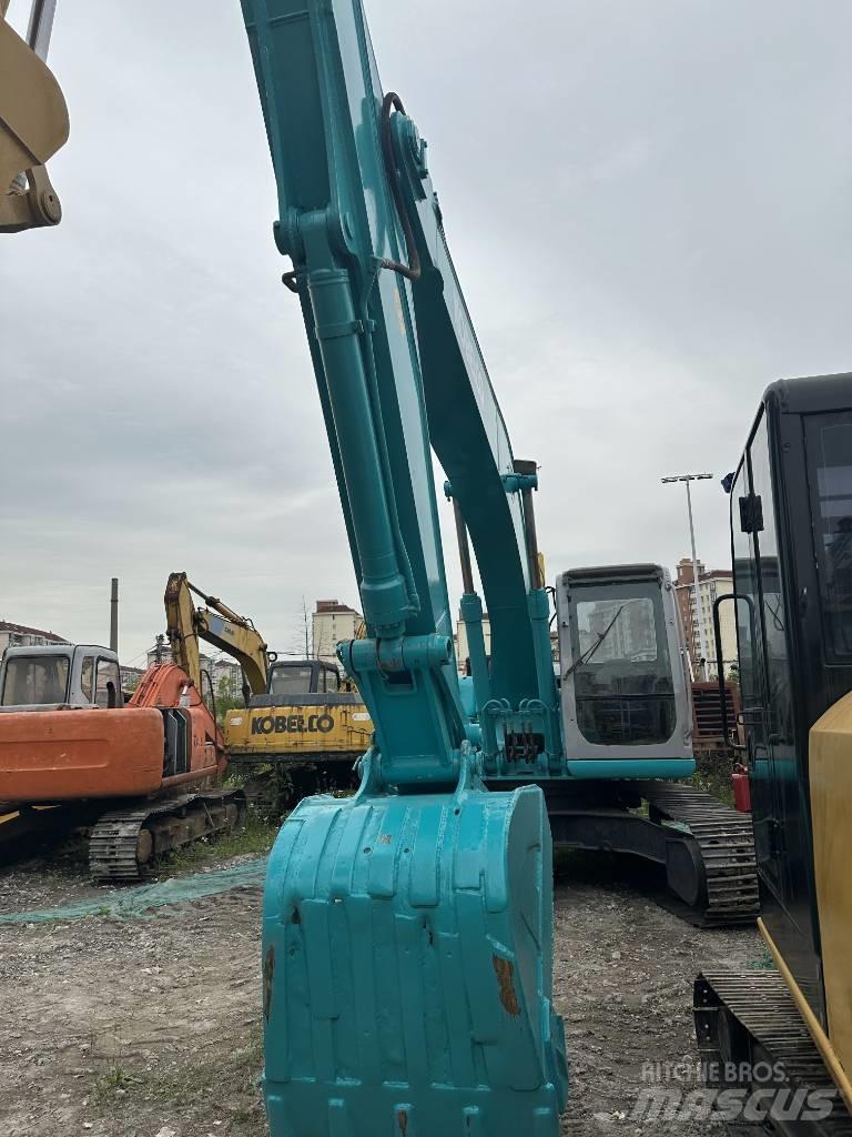 Kobelco SK 200 Koparki gąsienicowe