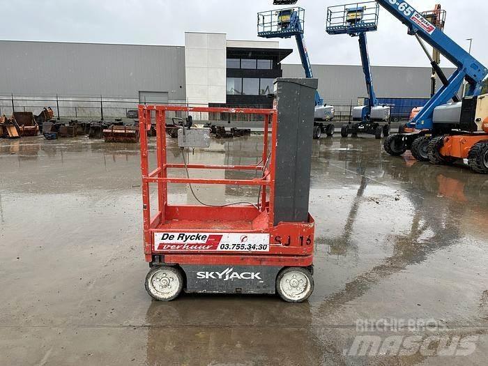 SkyJack SJ16 Podnośniki nożycowe