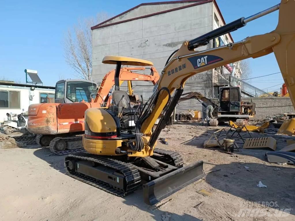 CAT 303 CR Minikoparki