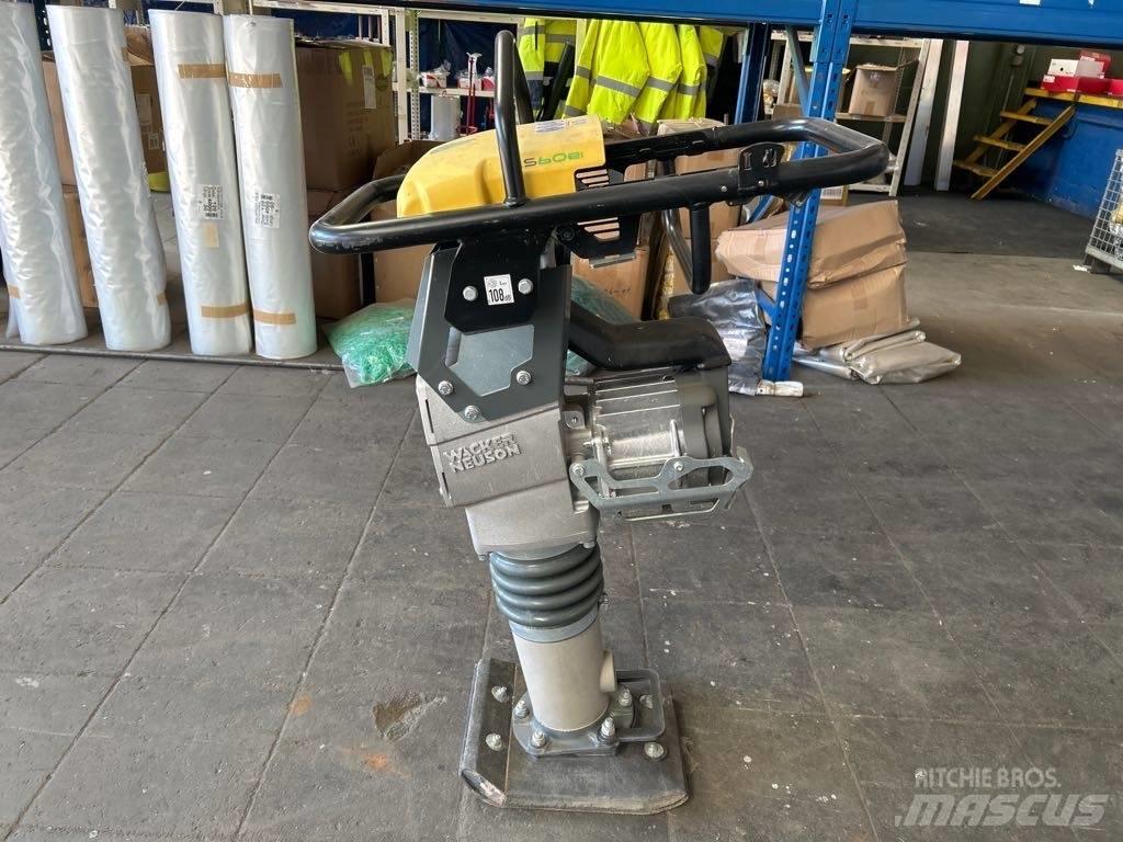 Wacker Neuson AS60e Ubijaki