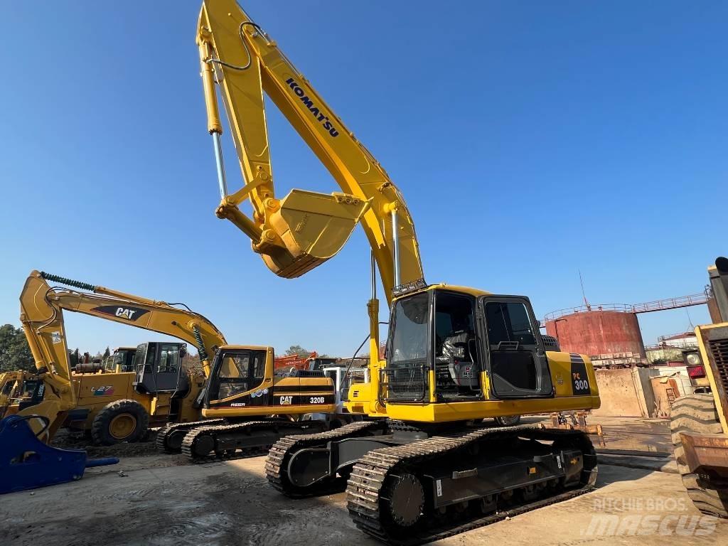 Komatsu PC 300-7 Koparki gąsienicowe