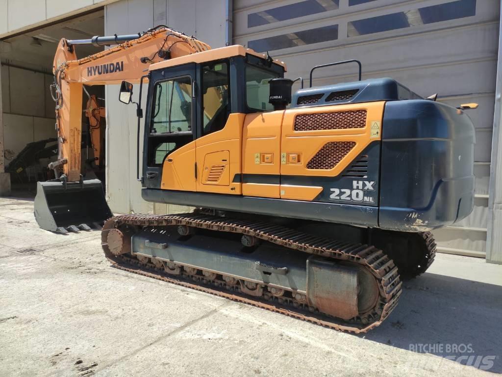 Hyundai HX 220 Koparki gąsienicowe