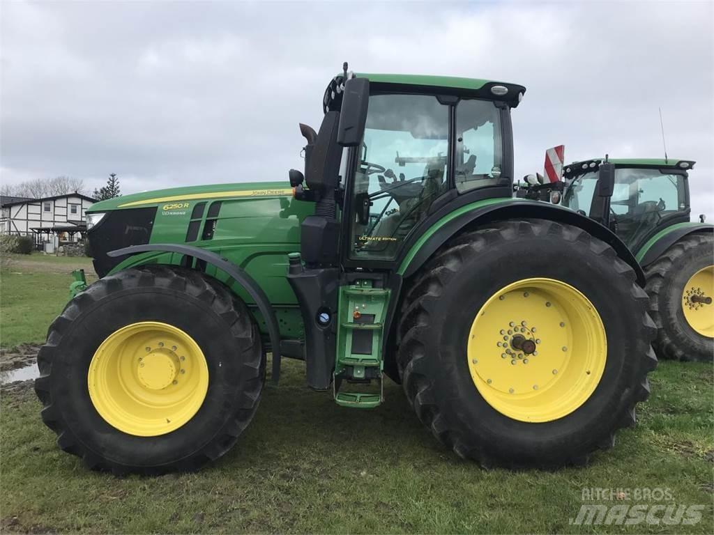 John Deere 6250R Ciągniki rolnicze