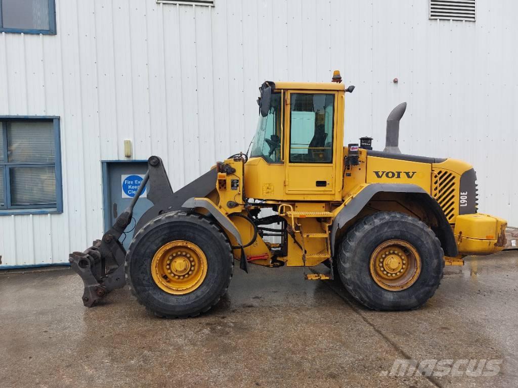 Volvo L90E Ładowarki kołowe