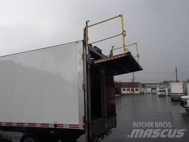 Ford F 550 SD Pojazdy komunalne