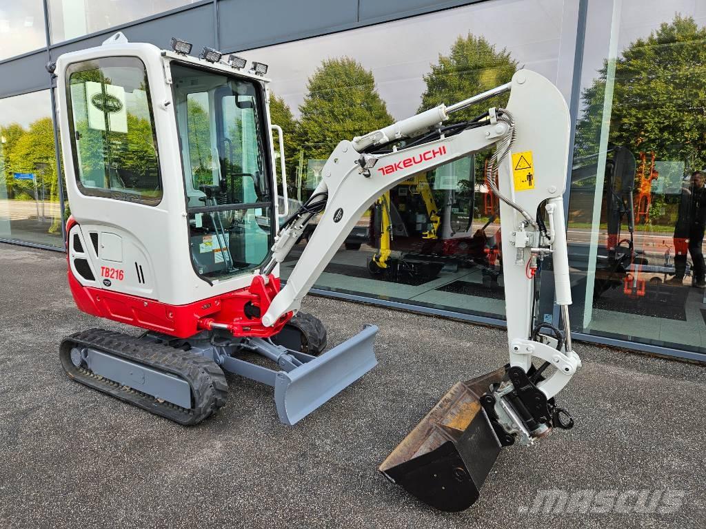 Takeuchi TB 216 Minikoparki